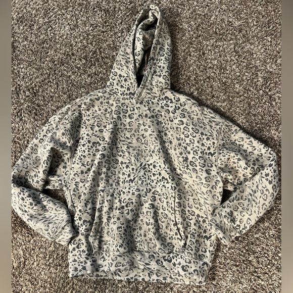 Leopard Print Baggy Hoodie - Picture 2 of 3